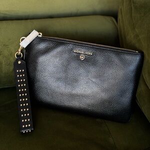 New Michael Kors Medium Studded Pebbled Leather Wristlet - Black (In Box)